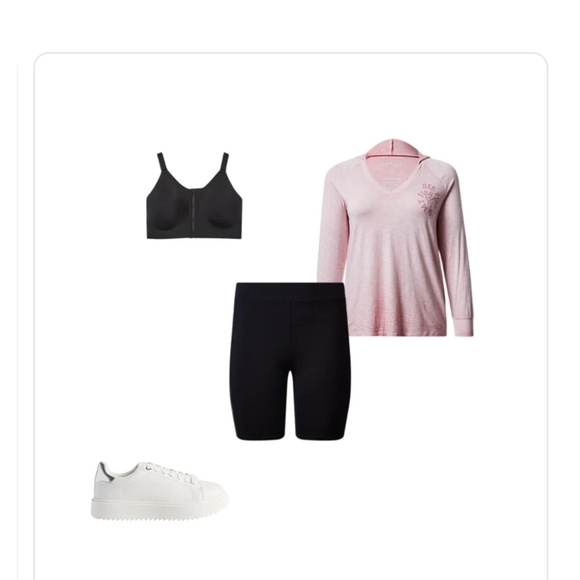 Torrid bike short with Side mesh Glitter stars size 1x - Picture 3 of 8